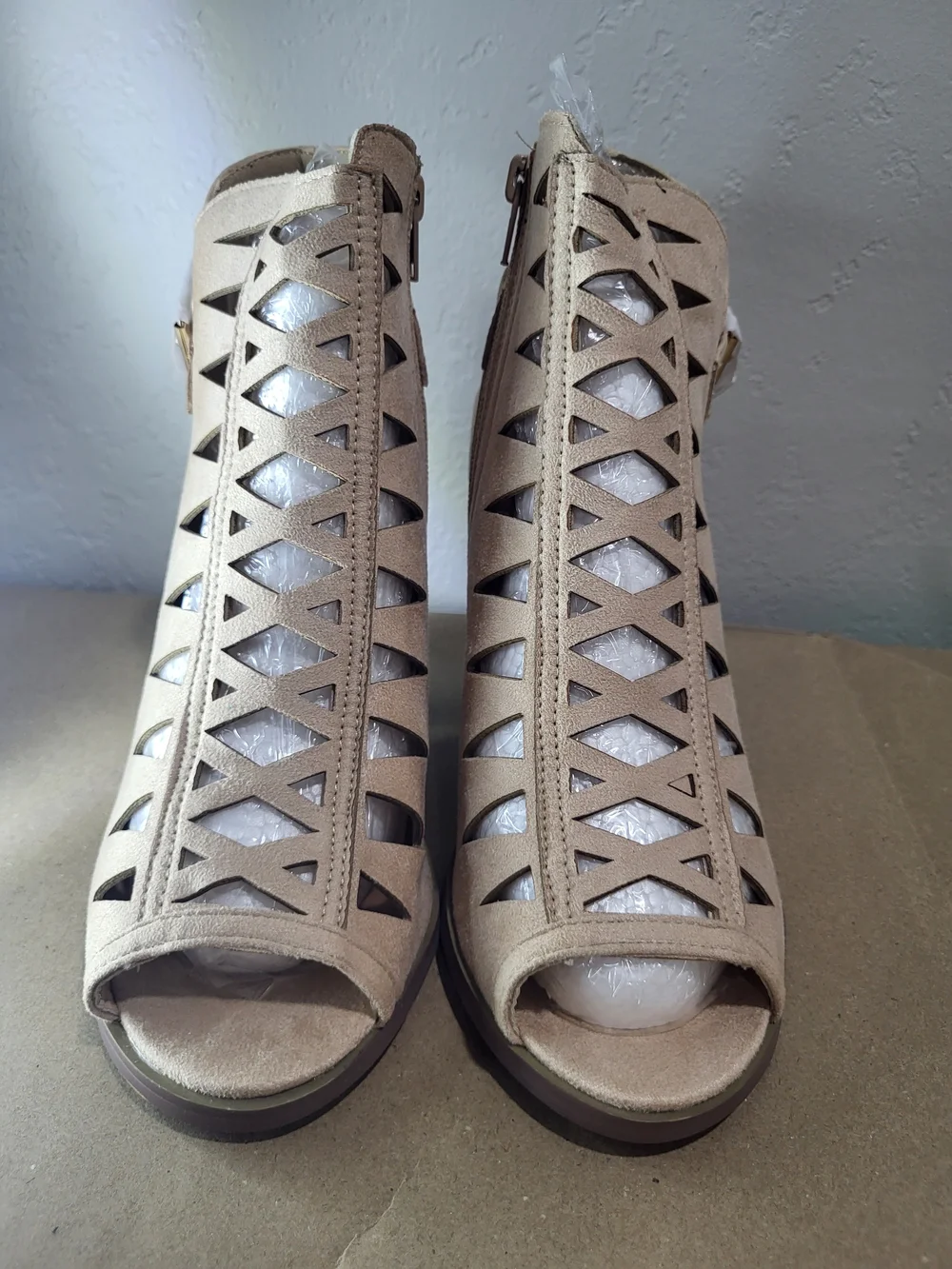 Cutout Neutral Peep-Toe Block Heel Sandals